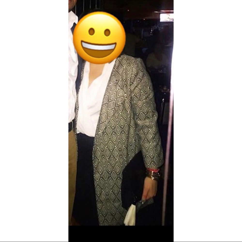 Patterned H&M coat - Picture 2 of 3